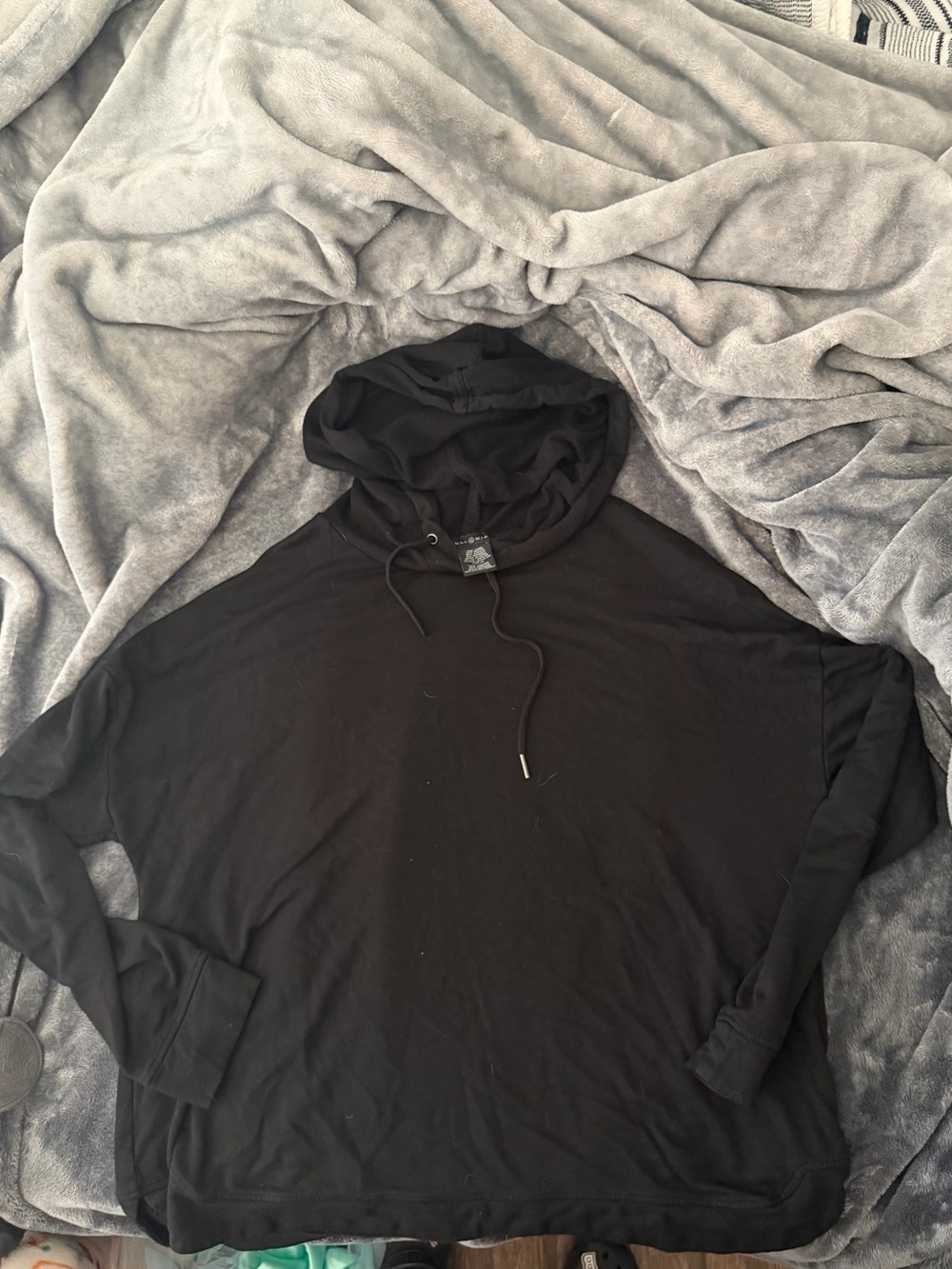 Black Womens Hooded Long-Sleeve Shirt